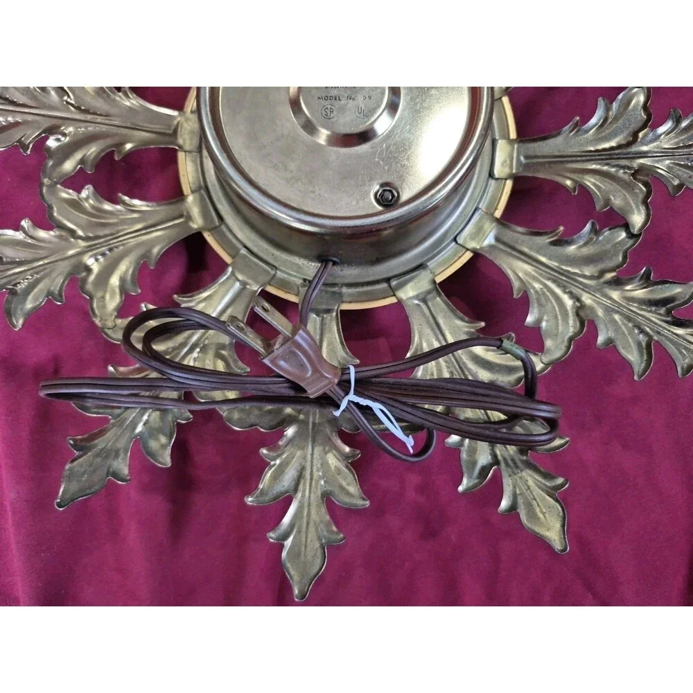 Vintage United Model 99 Sunburst Atomic Style MCM  Wall Clock Fully Functional
